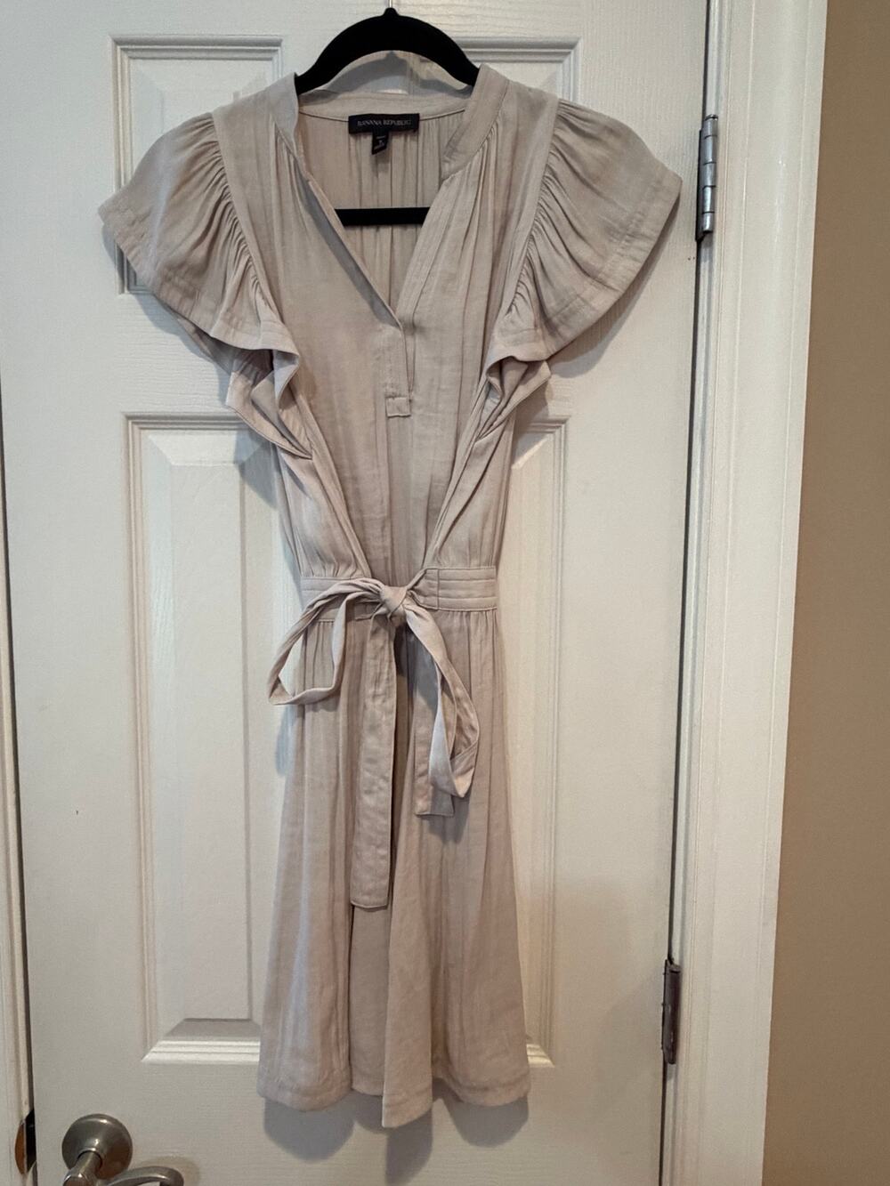 Banana Republic Light Beige Dress